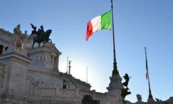 Fuel prices rise again in Italy, fewer tourists expected for Easter