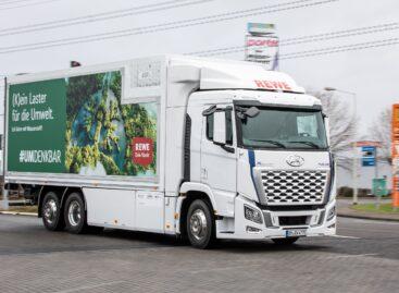 Hidrogénmeghajtású kamionokkal szállít a német REWE
