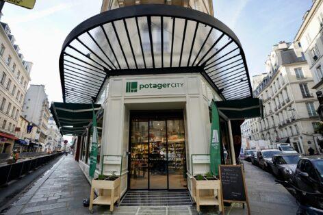 Új, főleg zöldség-gyümölcsértékesítésre összpontosító üzletformátumot nyitott a Carrefour Franciaországban