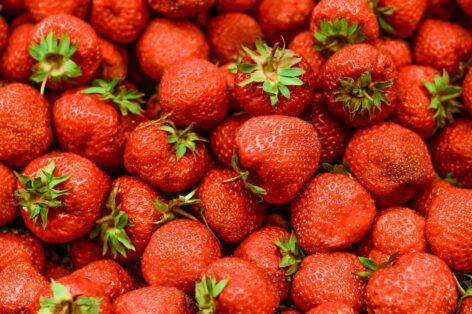 Strawberries will remain expensive until May