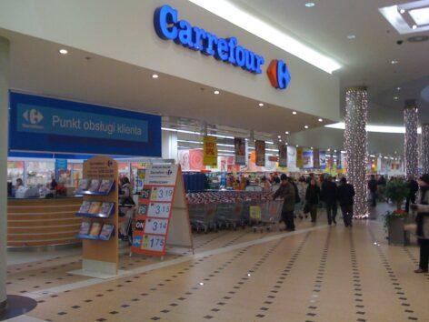 Carrefour has already introduced its own redemption system: here are the experience