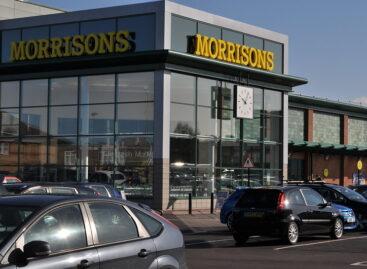 Morrisons cuts prices for third time this year as shoppers switch to Aldi