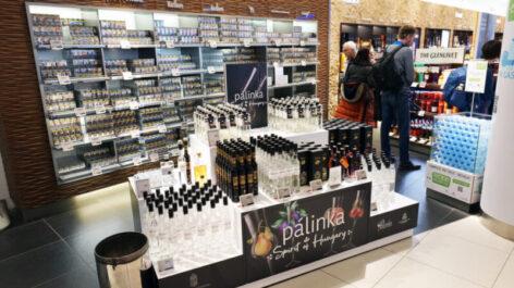 A reptéren indított pálinkakóstoltató kampányt az Agrármarketing Centrum