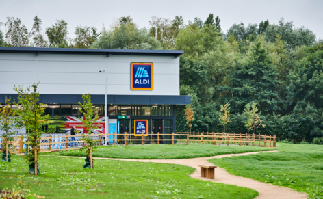 Aldi hits double-digit market share for the first time