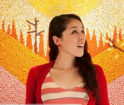 288,000 Jelly Belly and 1 Kina Grannis – Video of the Day