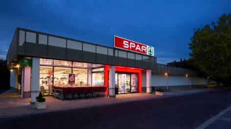 Közel egymilliárd forintból újult meg a körmendi SPAR szupermarket