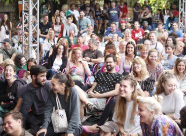 A Momentán Társulat és a Diageo közös figyelemfelkeltő edukációs programokkal és előadásokkal készül a Művészetek Völgyére