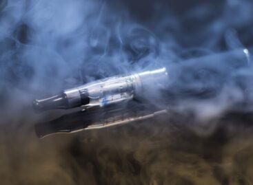 Betilthatja Franciaország az eldobható e-cigarettákat