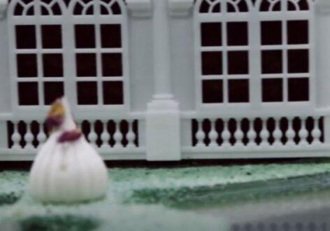 Cake, sugar, Versailles – Video of the day