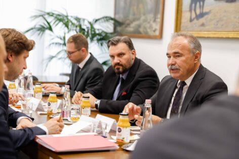 Szorosabbá kell tenni a magyar és a moldovai kapcsolatokat