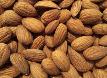 Nébih: Tesco recalled natural almonds and flax seeds