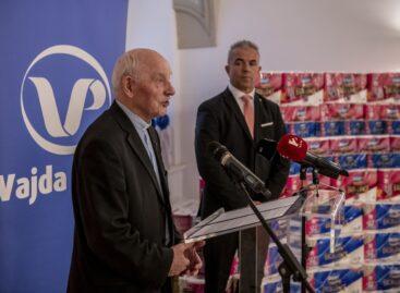 Vajda-Papír supplies three thousand people living in elderly care with hygienic paper products for one year in cooperation with the Maltese Charity Service