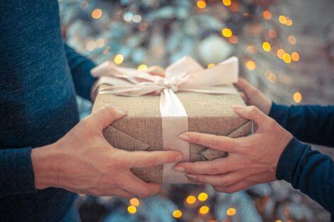 German consumers will cut back on Christmas presents this year