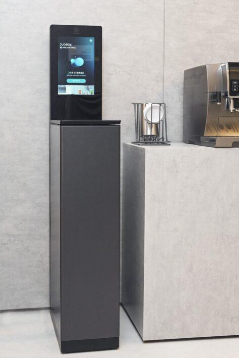 Termoszokhoz és egyéb utazó poharakhoz kifejlesztett mosogatógépet mutat be az LG a 2024-es CES-en
