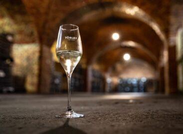 Különlegességek, amit aligha tudtál Magyarország legrégebbi pezsgőpincészetéről