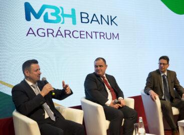 Efficiency, AI and sustainability: MBH Bank and MEGOSZ work together for the development of the agricultural machinery market