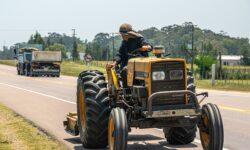 Farmers marched with tractors in front of the European Parliament