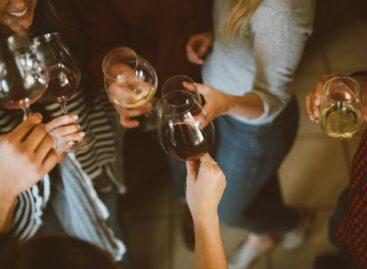 Scientists prove drinking good wine ‘makes you happier’