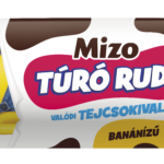 Mizo Túró Rudi cottage cheese dessert in banana flavour