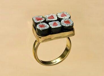 Etudes for rice, salmon and nori sheet – Picture of the day