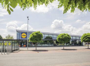 Lidl stays in the No.1 spot