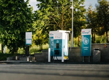 Billa, Penny, Shell Team Up To Expand EV Charging Infrastructure In Czechia