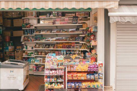 The number of convenience stores in Hungary is decreasing
