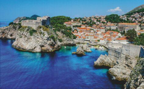 Rekordot döntött a horvát turizmus: 7,2 millió érkezés és 28,1 millió vendégéjszaka az első félévben