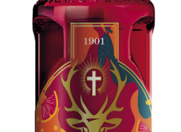 Hubertus herbal liqueur Blood Orange