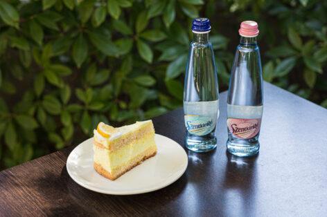 The ultimate taste experience, which is why mineral water is the best accompaniment to meals and coffee