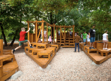 Multidimensional experience: a new eco-classroom was built with the support of DS Smith