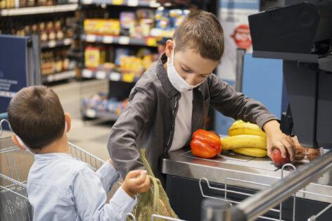 Nagyot nőtt a hazai kiskereskedelmi forgalom, de óriásiak a regionális különbségek