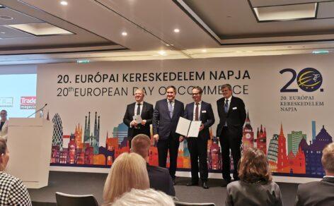 The former chairman of Lidl Hungary’s board of directors and his colleague also received prestigious recognition on the European Trade Day