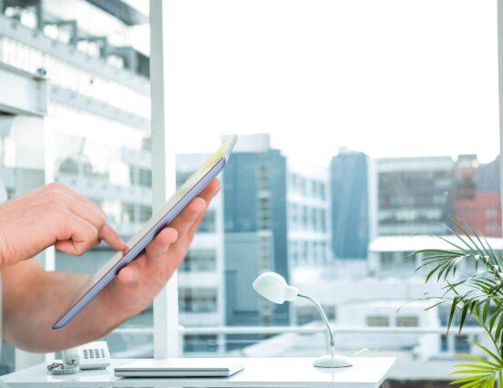 Fewer contracts, higher value: the share of SMEs has increased