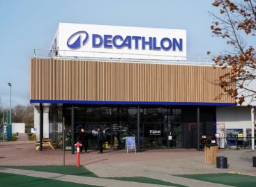 A Decathlon új üzletkoncepcióval modernizálja áruházait