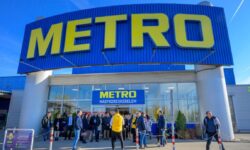 Együttműködési megállapodást írt alá az agrártárca és a Metro Kereskedelmi Kft.