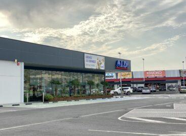 Hungarian investor sells retail park in Spain