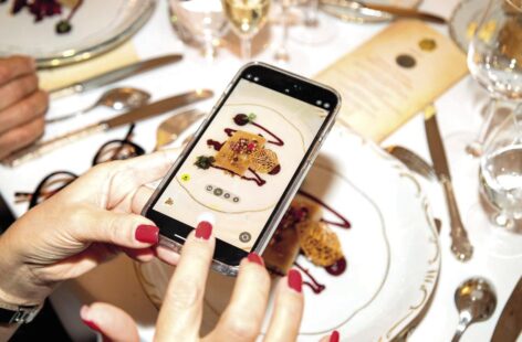 Teltházzal hódította meg a csillagokat a Gundel Palota első bálja