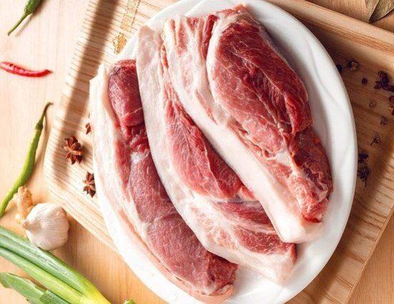 AKI: Csökkent a sertéshús kiskereskedelmi beszerzési ára az év elején