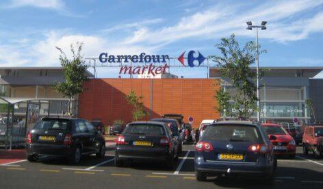 Carrefour offloads another 39 French stores