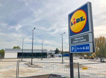 Lidl steps up expansion