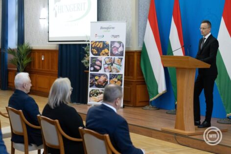 Péter Szijjártó: the government treats the food industry as a sector of strategic importance