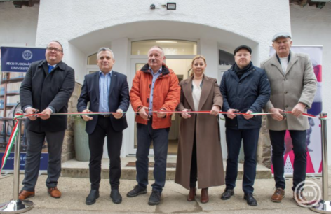 The laboratory of the University of Pécs, suitable for conducting grape and wine analytical tests, has been renovated