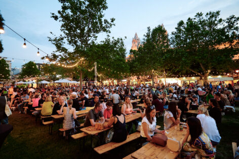 Summer-kick-off wine and champagne festival on Szabadság Square