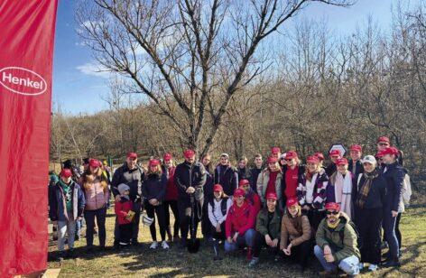Henkel and the 10 Million Trees Foundation plant 1,800 trees