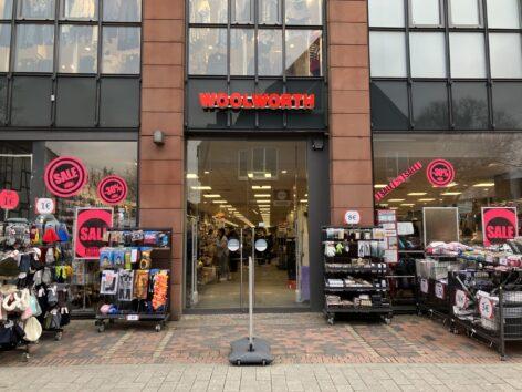 Woolworth Expands with a Department Store Discount Formula