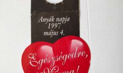 Minden idők legjobb anyák napi pezsgőpromóciója – A nap képe