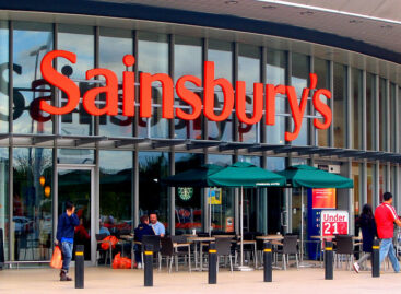 Sainsbury’s tea returns to Fairtrade label