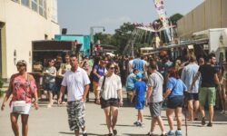 Gulyáságyúval és tacskófutammal indul a food truck szezon