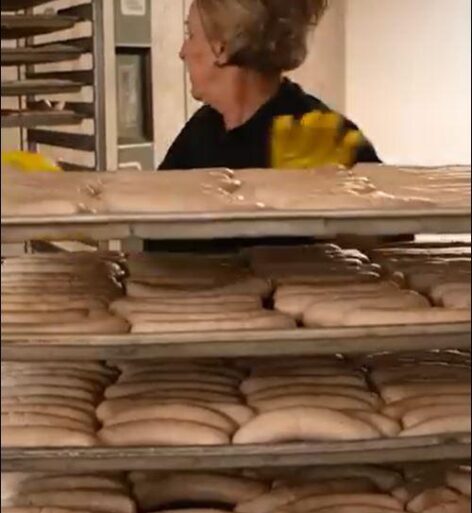 (HU) Catering a köbön – A nap videója